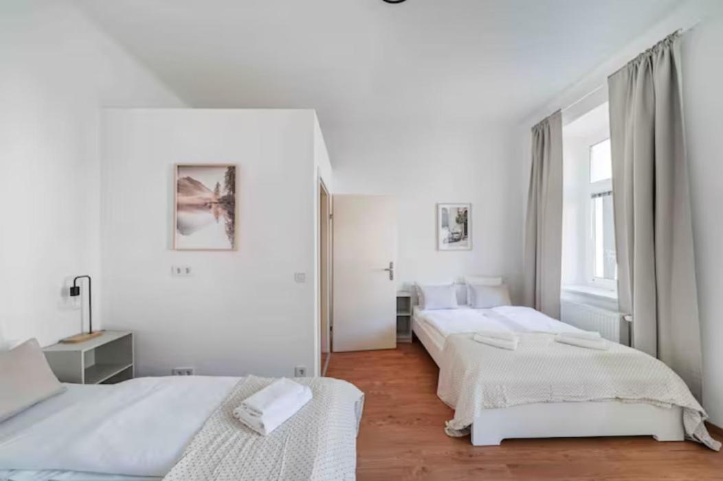 Apartments Next To Schoenbrunn - Free Parking !!! 비엔나 외부 사진