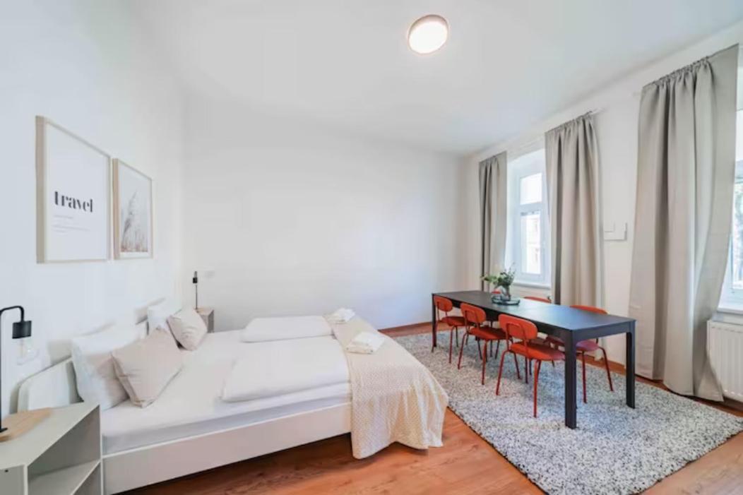 Apartments Next To Schoenbrunn - Free Parking !!! 비엔나 외부 사진